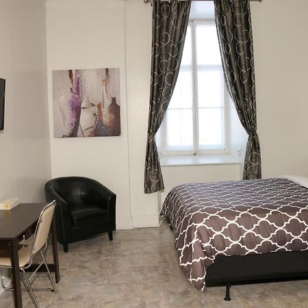 Auberge Du Couvent Saint-Casimir Екстериор снимка