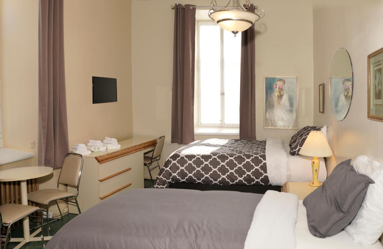 Auberge Du Couvent Saint-Casimir Екстериор снимка
