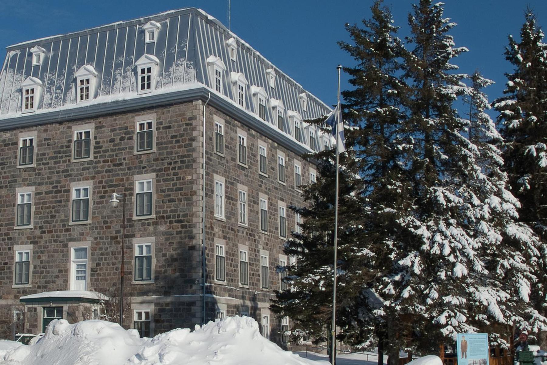 Auberge Du Couvent Saint-Casimir Екстериор снимка