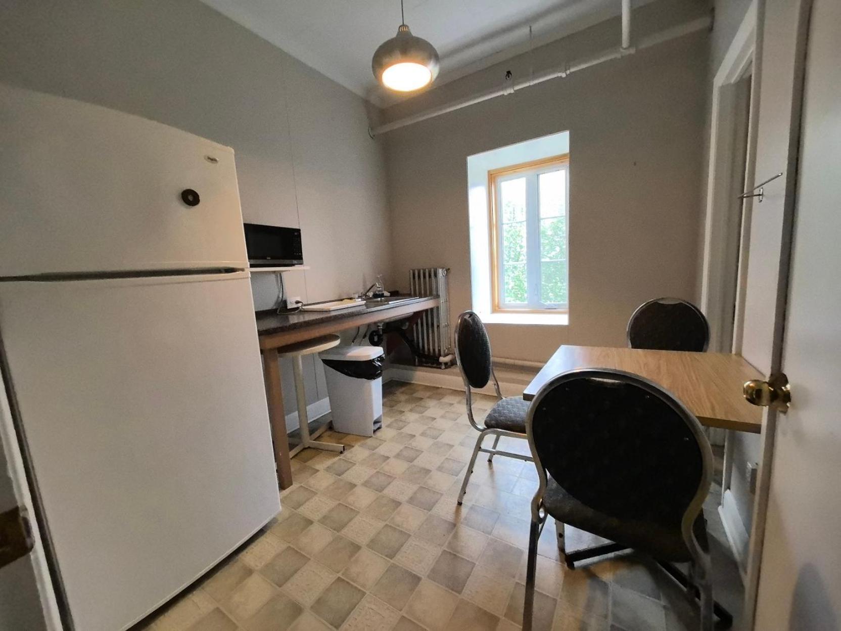 Auberge Du Couvent Saint-Casimir Екстериор снимка